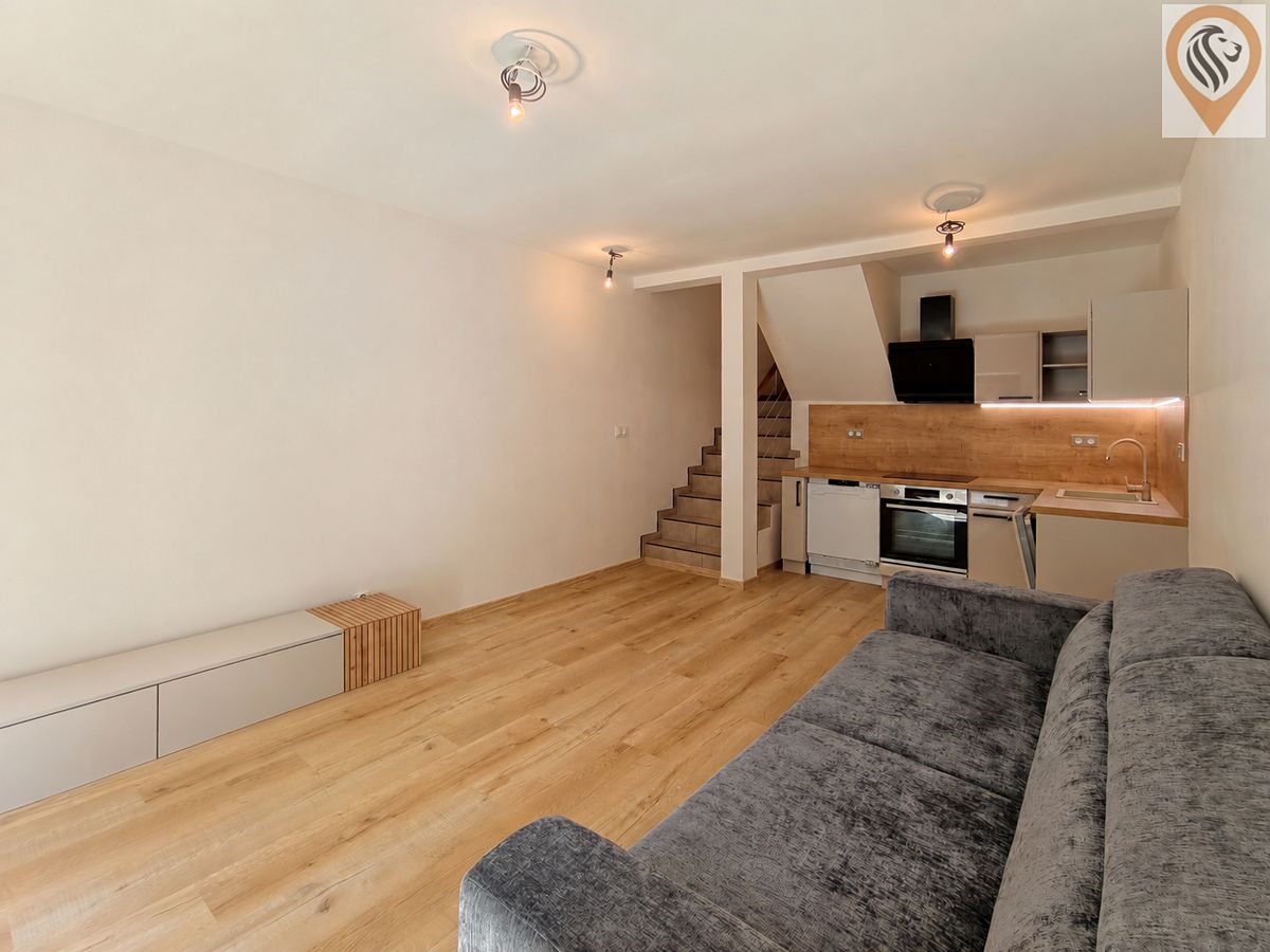 Pronájem bytu 2+kk 49 m² – fotografie 5