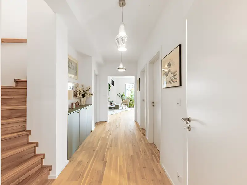 Prodej rodinného domu 136 m², pozemek 391 m², Praha – náhled fotky 2
