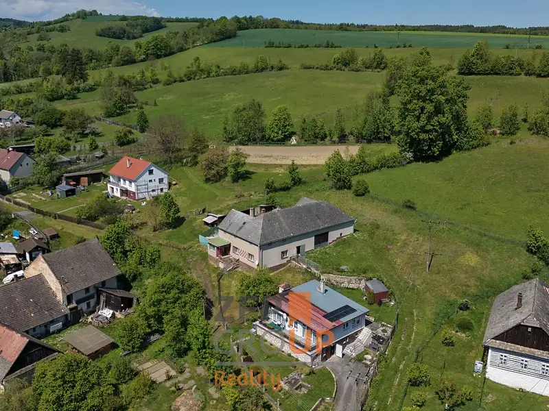 Prodej rodinného domu 240 m², pozemek 1359 m², Radiměř – náhled fotky 1
