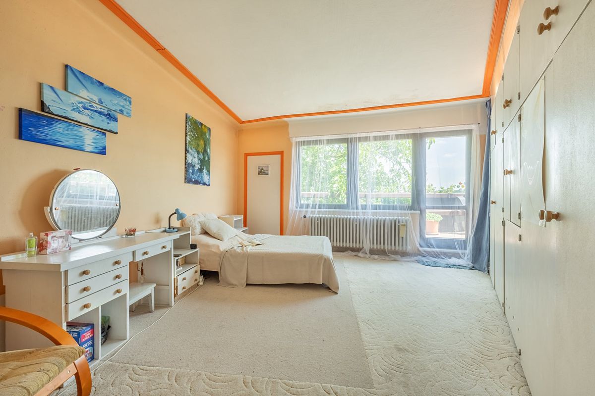 Prodej vily 460 m², pozemek 920 m² – fotografie 3