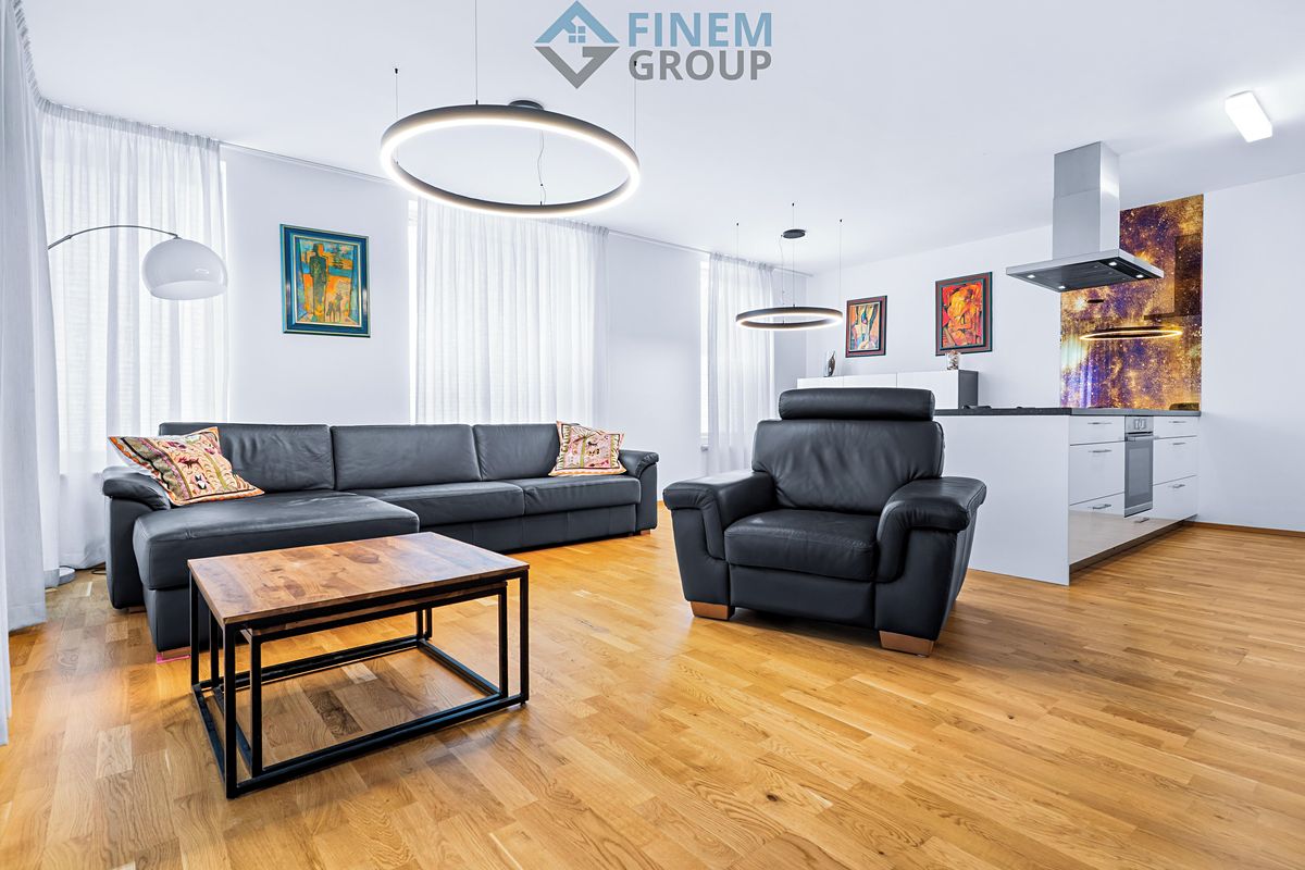 Pronájem bytu 3+kk 80 m²