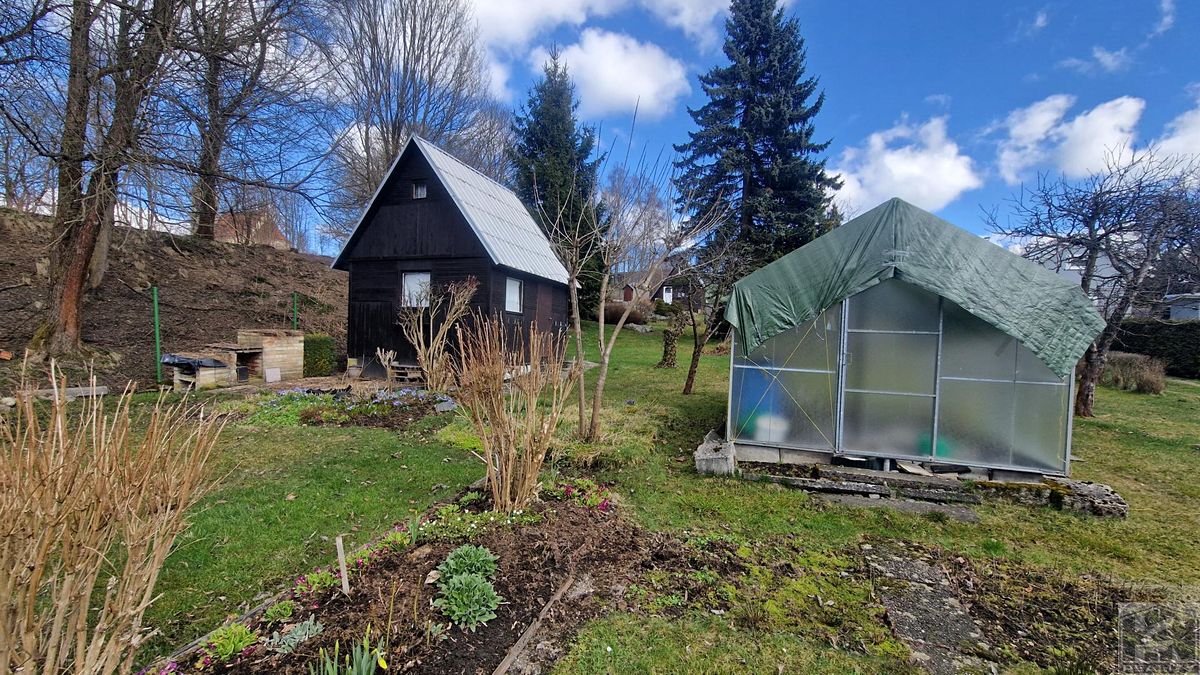 Prodej chaty 34 m², pozemek 837 m²