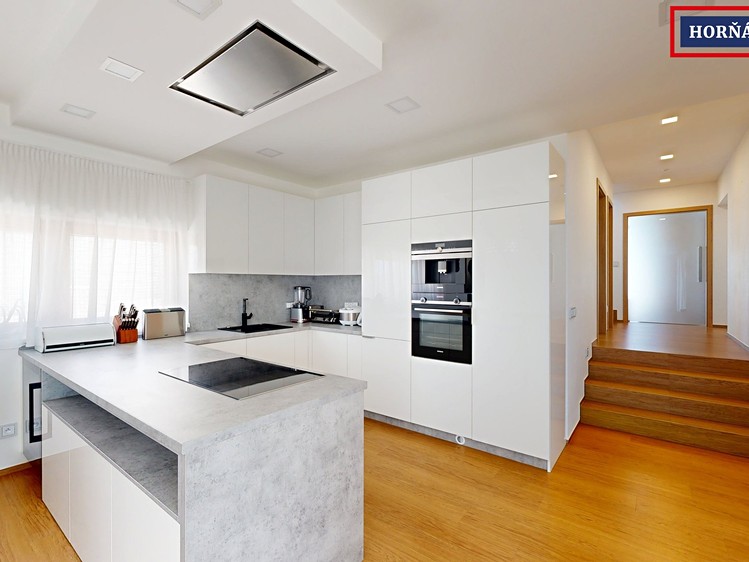 Haus zum Kauf, 288 m² (3 von 65)