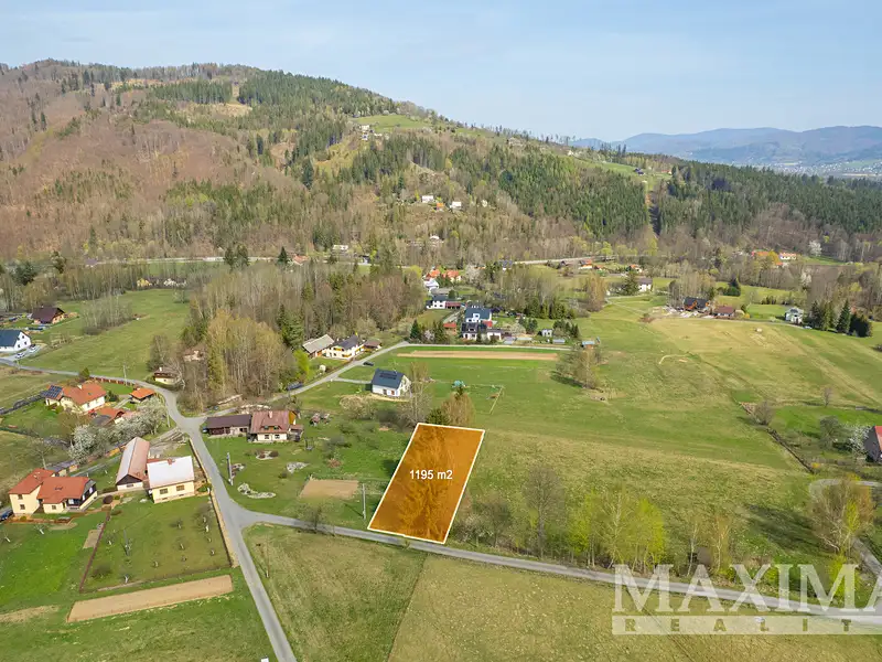 Prodej stavebního pozemku 1195 m², Dolní Lomná – náhled fotky 3