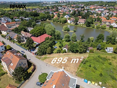 Prodej  stavebního pozemku 695 m²