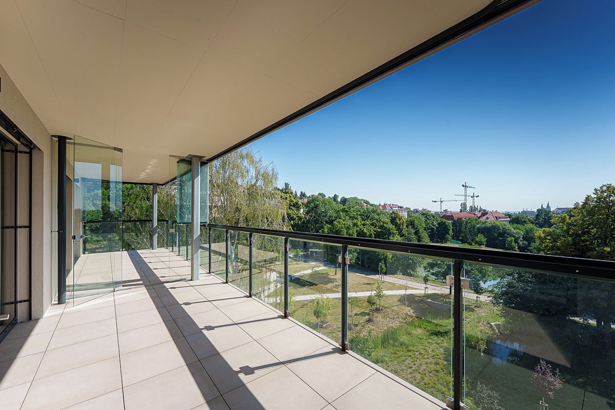 Pronájem bytu 4+kk 120 m²