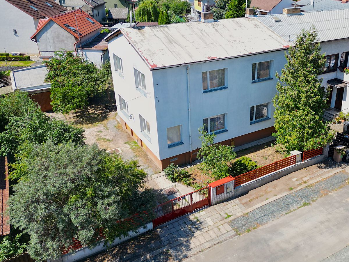 Prodej rodinného domu 160 m², pozemek 540 m² – fotografie 4