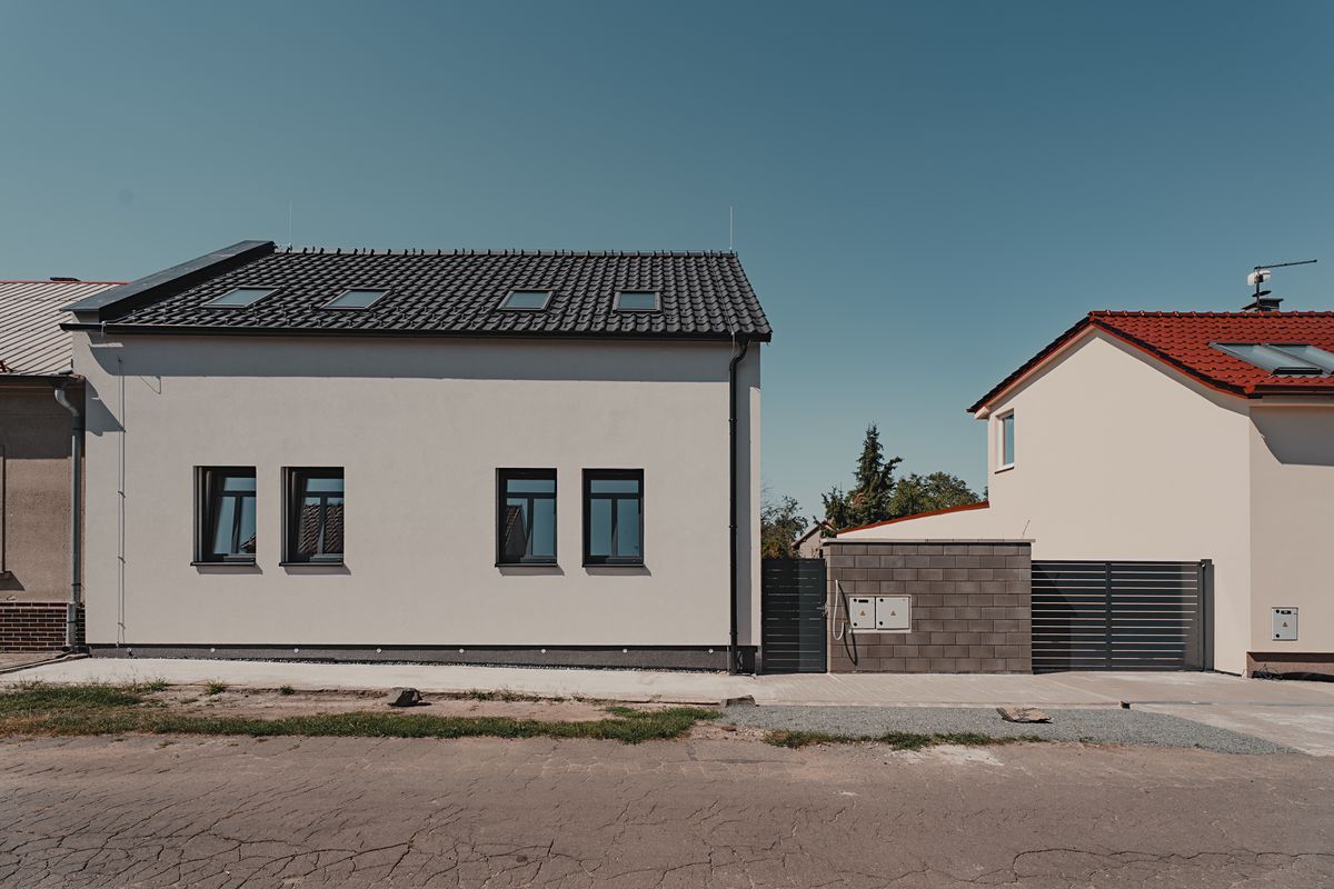 Prodej rodinného domu 175 m², pozemek 454 m² – fotografie 3