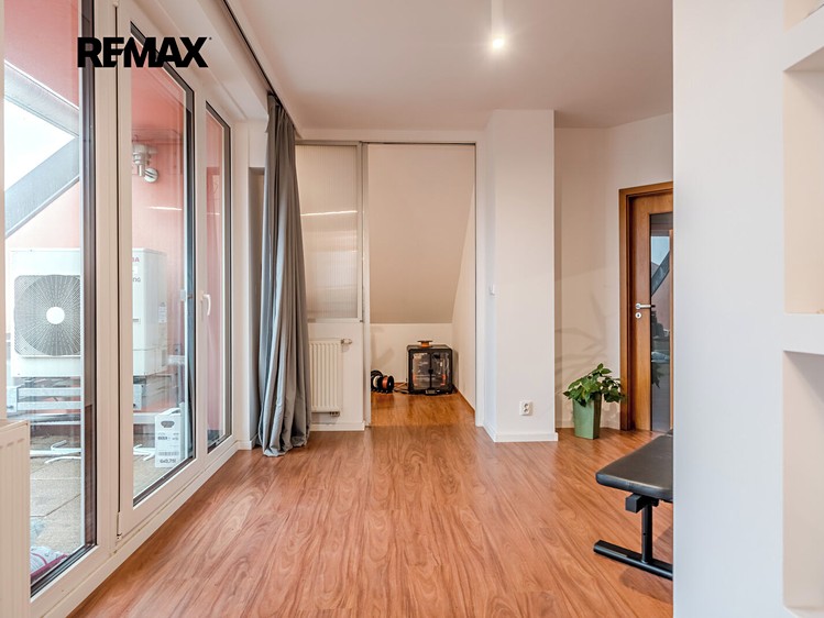 Wohnung 4+kk zum Kauf, 174 m² (14 von 23)