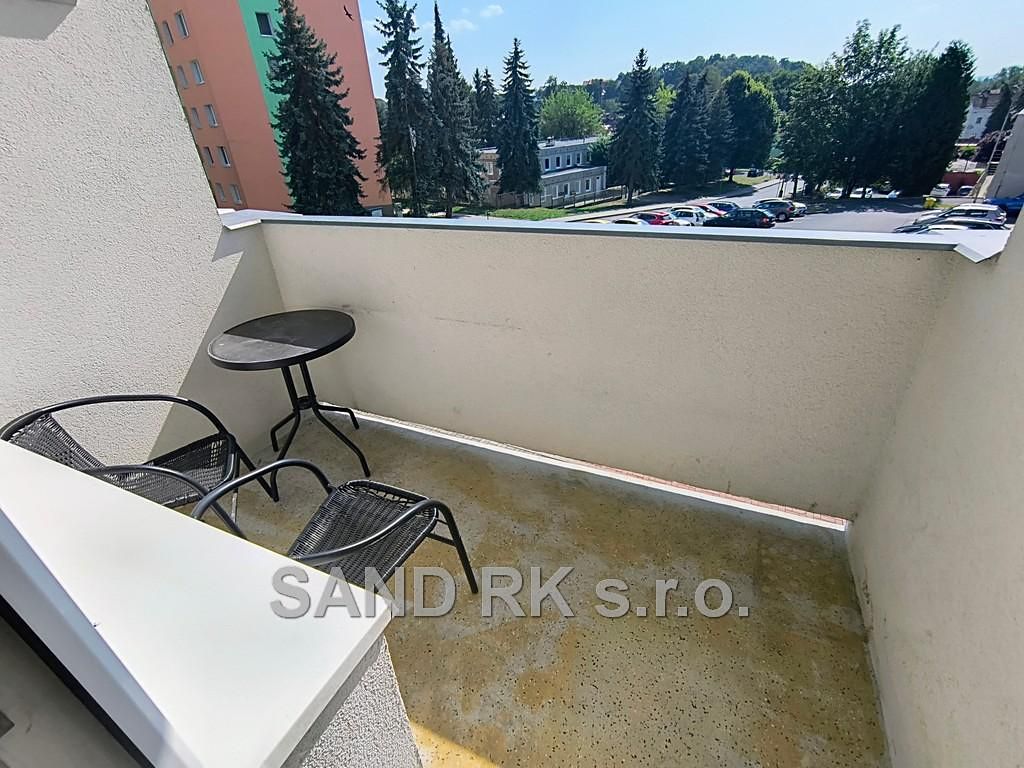 Pronájem bytu 2+1 61 m² – fotografie 4