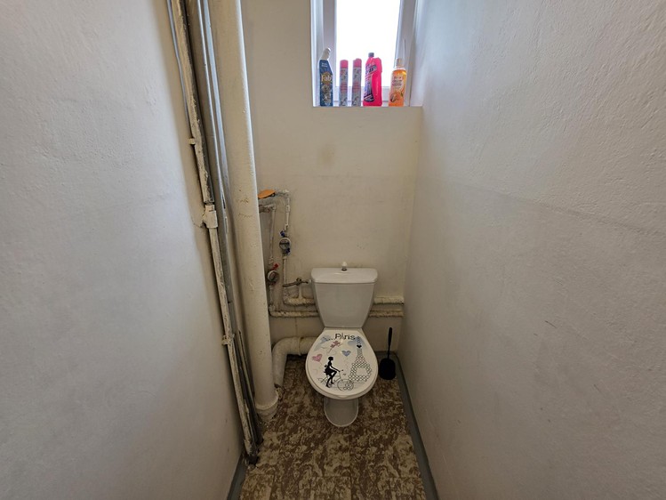 Prodej bytu 1+kk, 32 m² (7 z 10)