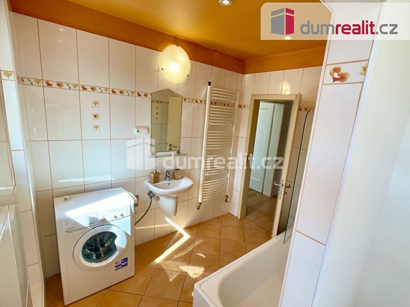 Pronájem bytu 2+kk 44 m² – fotografie 2