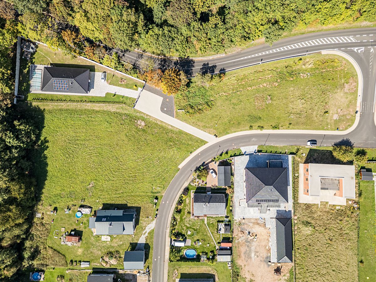 Prodej stavebního pozemku 2425 m² – fotografie 5