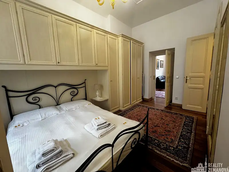 Pronájem bytu 3+kk 78 m², Praha – náhled fotky 3