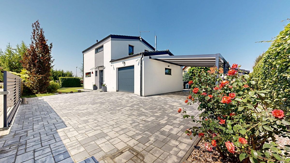 Prodej rodinného domu 120 m², pozemek 918 m²