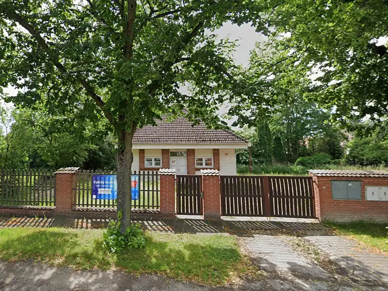 Prodej kanceláře 85 m², Městec Králové – náhled fotky 1