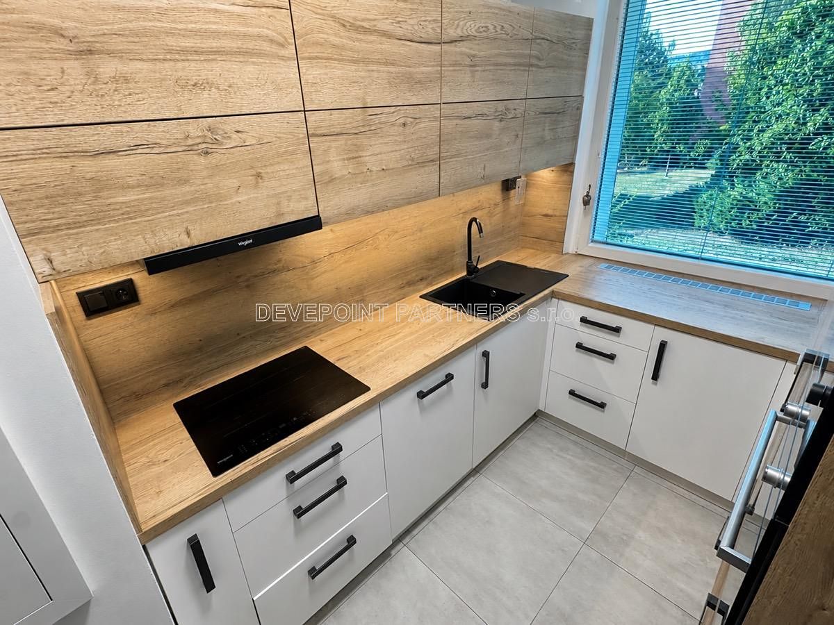Prodej bytu 4+kk 77 m² – fotografie 4