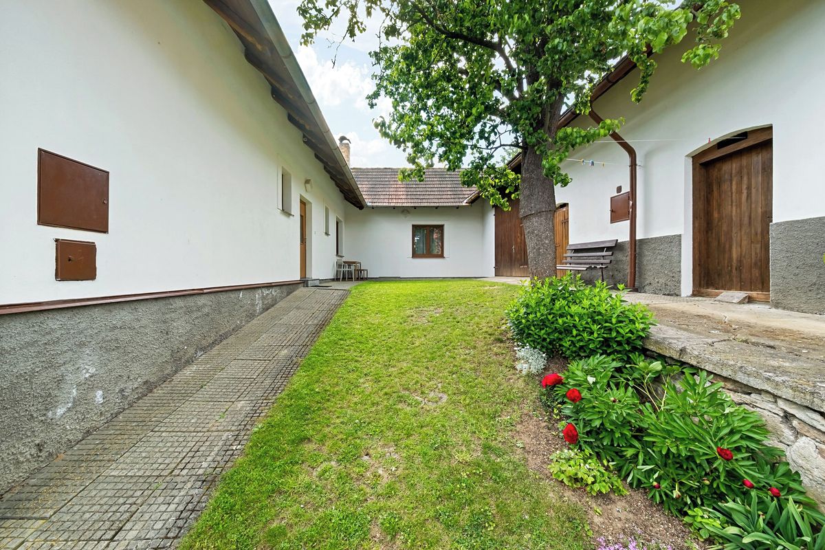 Prodej chalupy 95 m², pozemek 842 m² – fotografie 3