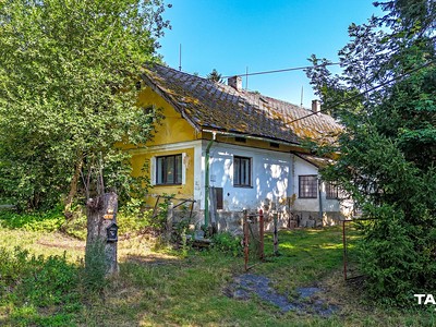 Prodej  rodinného domu 356 m², pozemek 3 038 m²