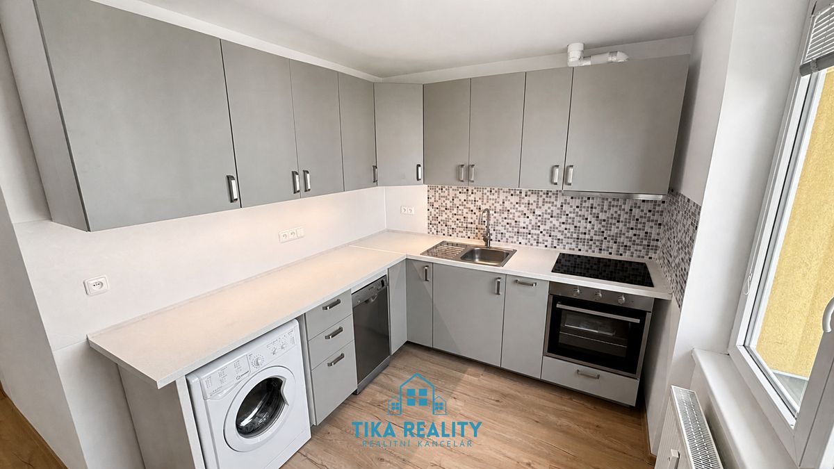Pronájem bytu 2+1 48 m² – fotografie 2