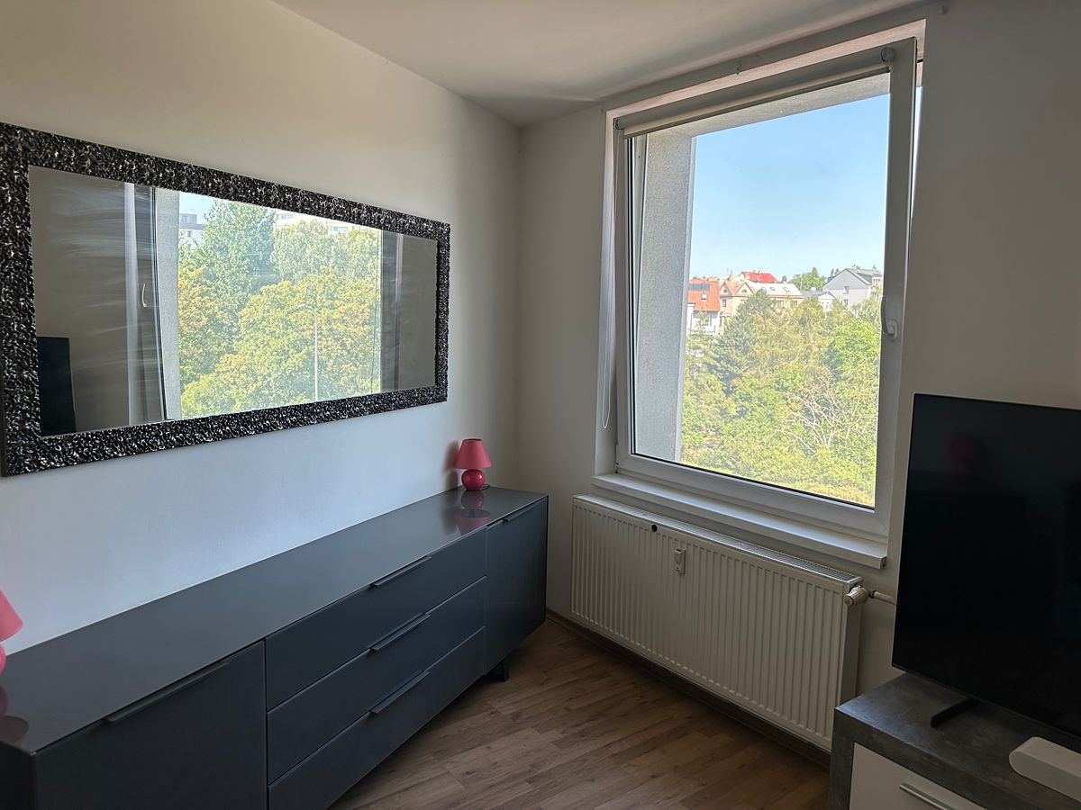 Prodej bytu 1+kk 23 m² – fotografie 3