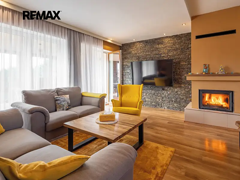Prodej rodinného domu 199 m², pozemek 524 m², Hovorčovice – náhled fotky 3