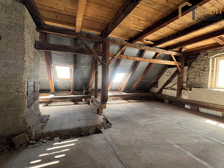 Комерційне приміщення на продаж, 370 м² (34 з 42)