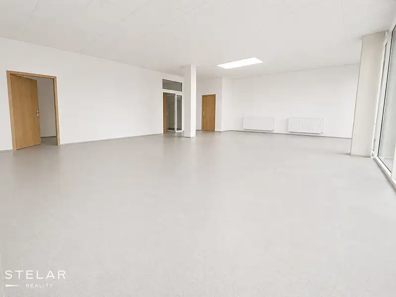 Pronájem obchodního prostoru 113 m², Hlučín – náhled fotky 2
