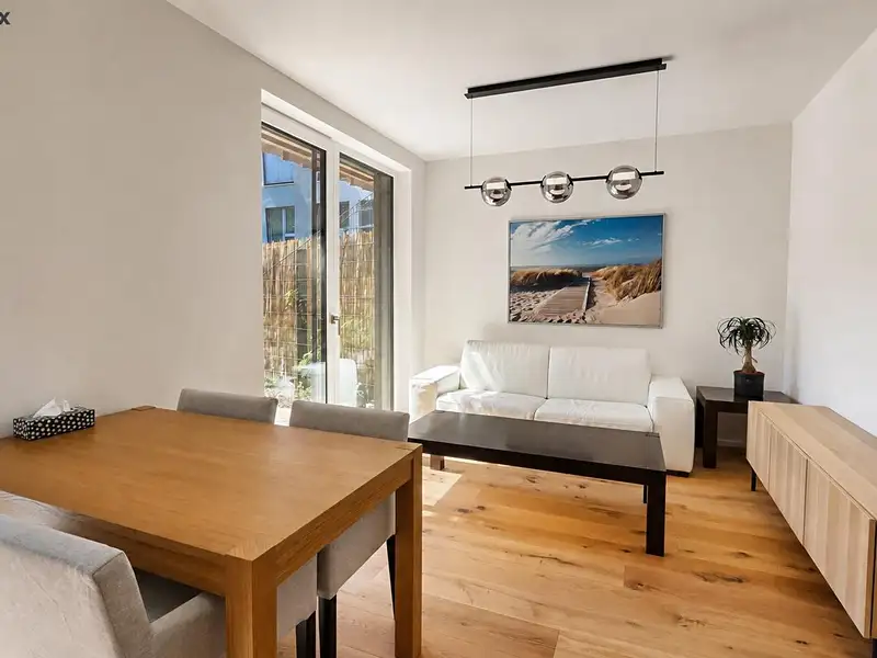 Pronájem bytu 2+kk 52 m², Praha – náhled fotky 1