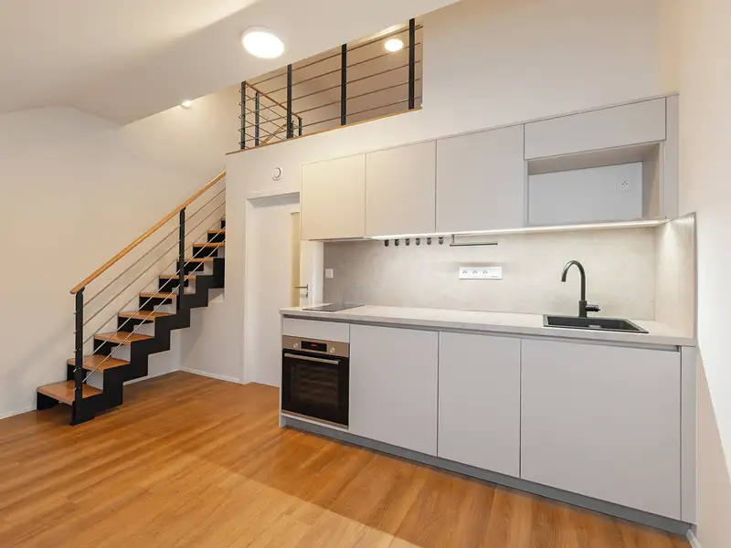 Prodej bytu 2+kk 46 m², Praha – náhled fotky 1