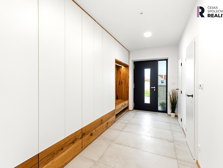 Будинок на продаж, 200 м² (25 з 40)