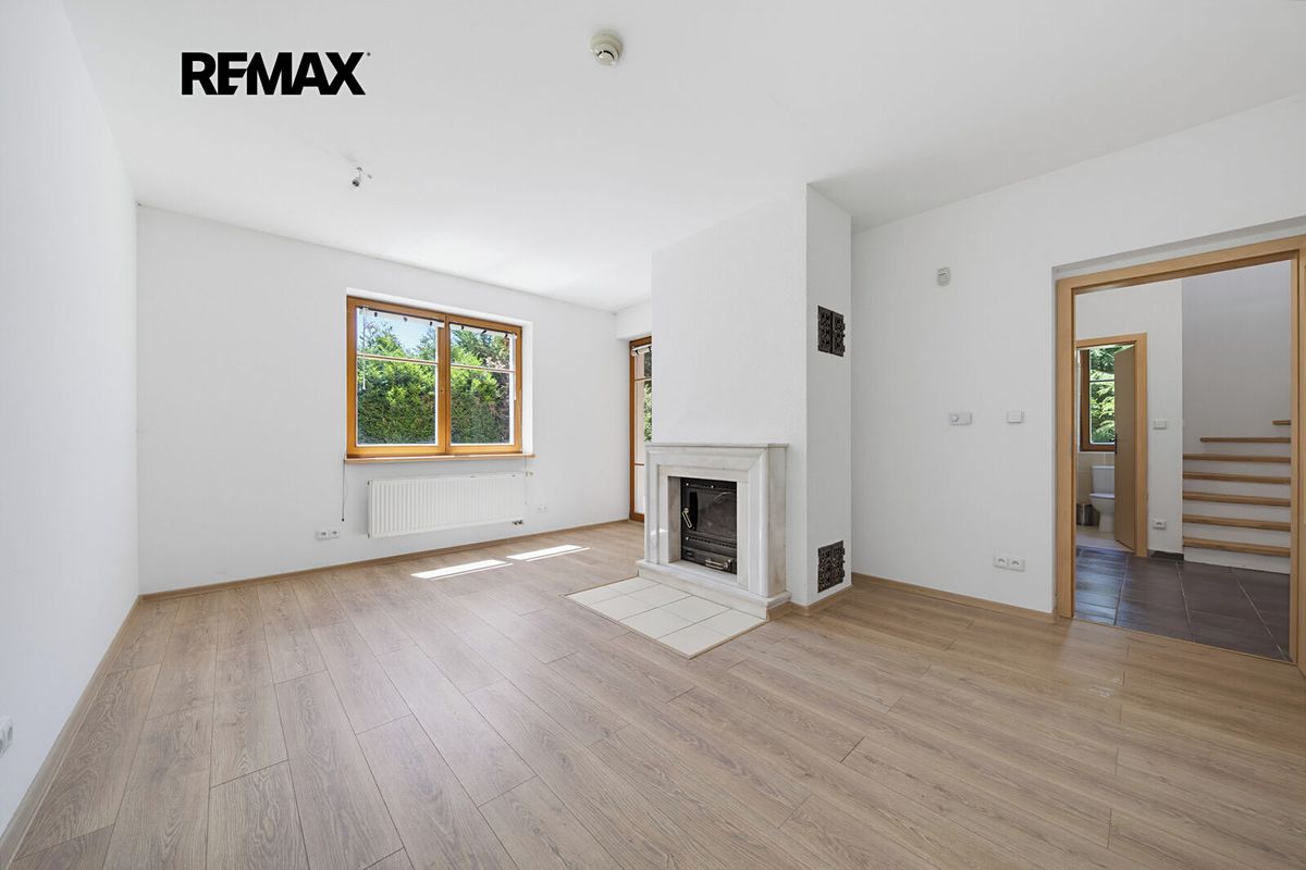 Prodej rodinného domu 119 m², pozemek 449 m² – fotografie 3