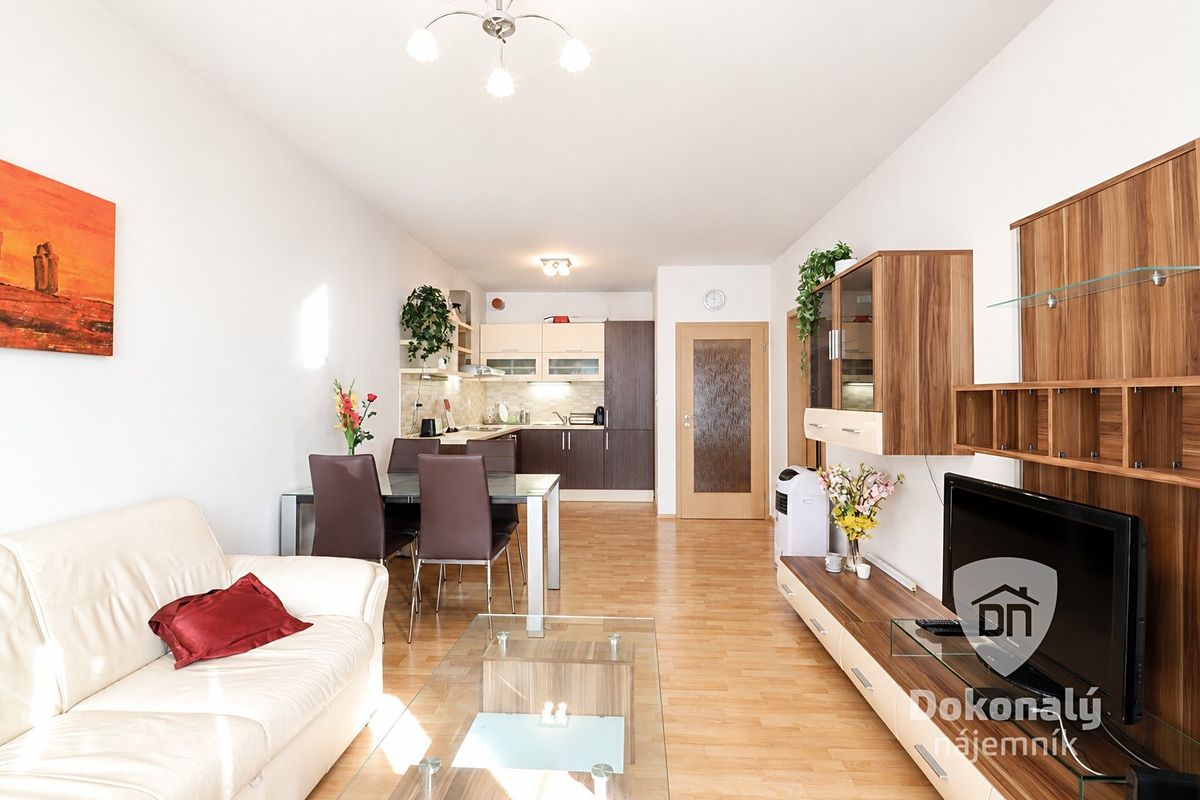 Pronájem bytu 2+kk 52 m²
