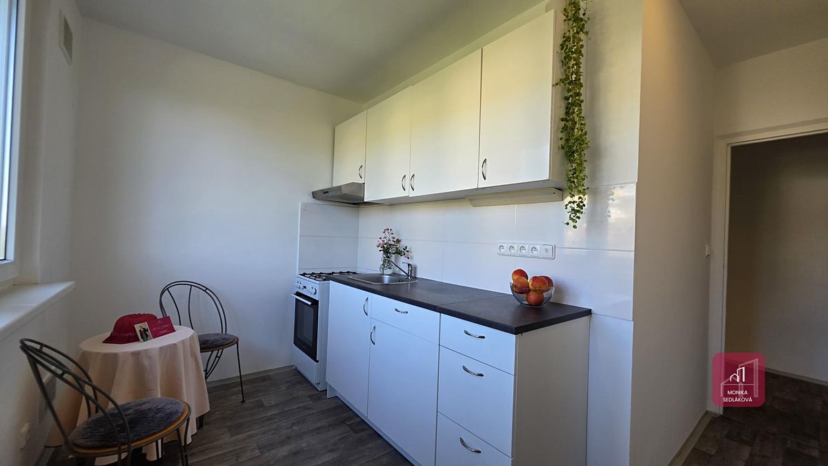 Prodej bytu 2+1 55 m² – fotografie 2