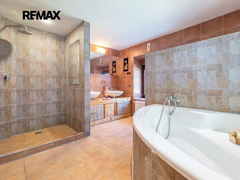 Prodej chalupy 192 m², pozemek 1769 m², Střížovice – náhled fotky 3