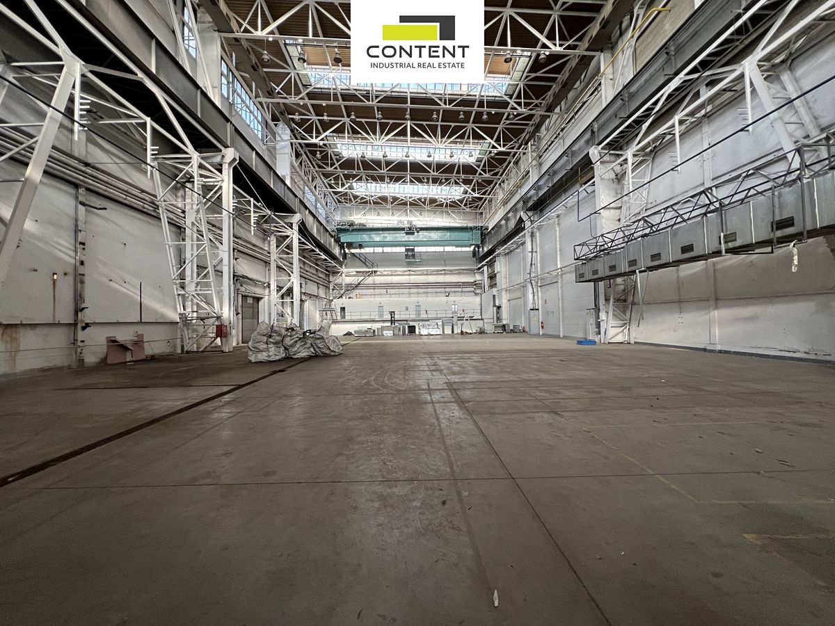 Pronájem skladového prostoru 7214 m² – fotografie 2