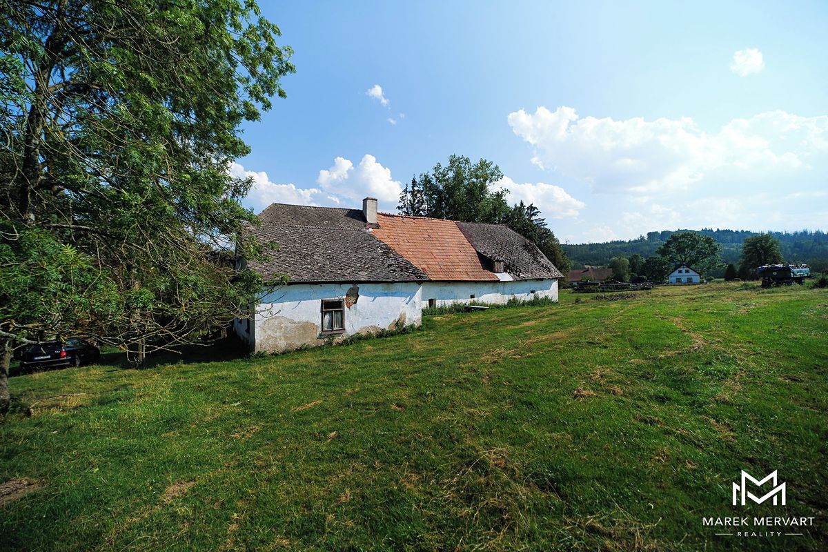 Prodej zemědělské usedlosti 370 m², pozemek 1852 m² – fotografie 3