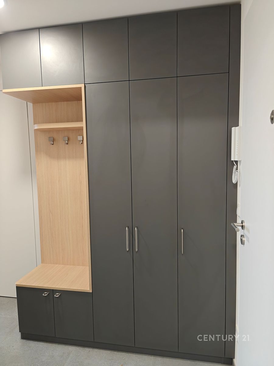 Pronájem bytu 2+kk 46 m² – fotografie 3