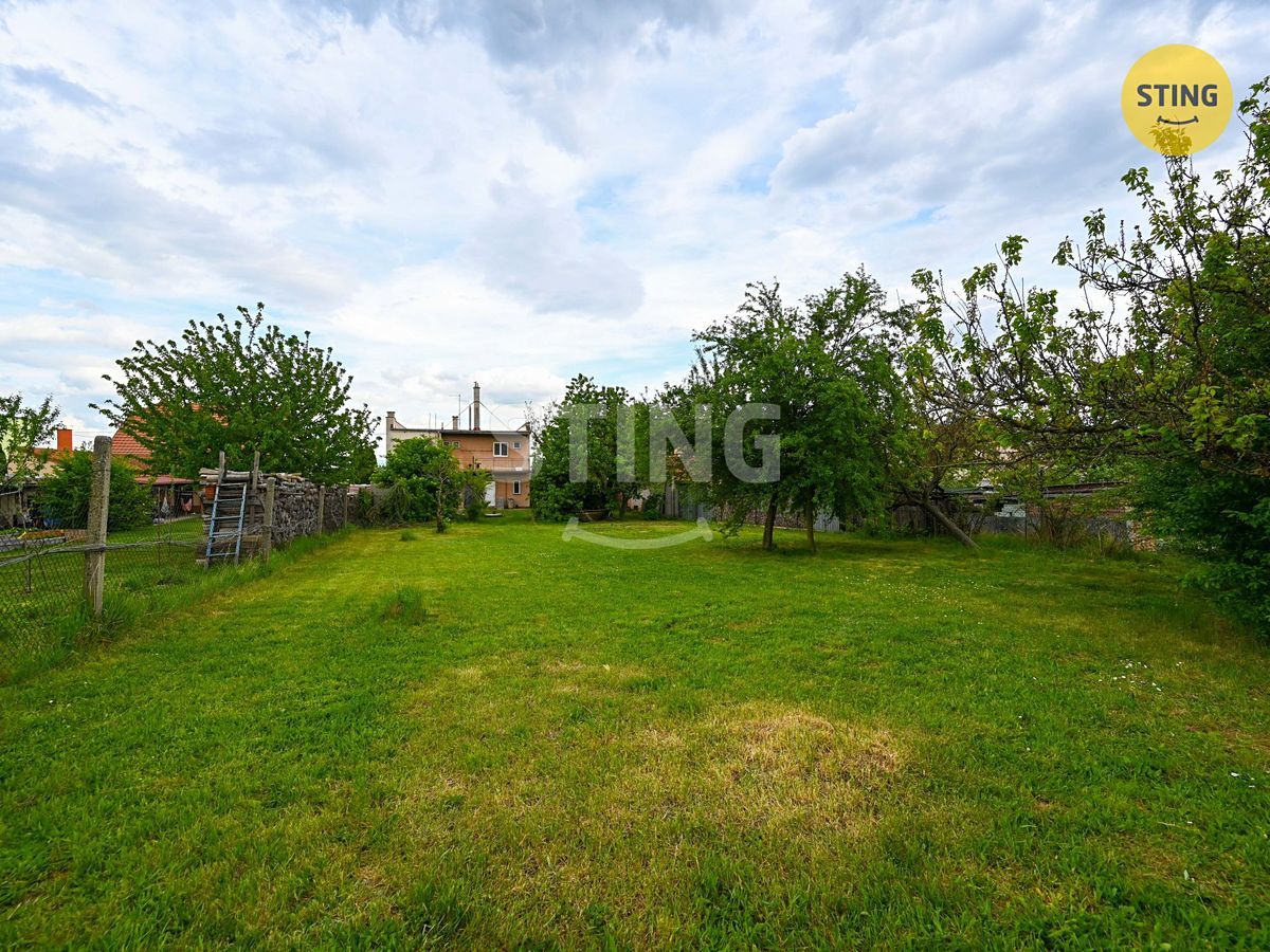 Prodej rodinného domu 100 m², pozemek 1296 m² – fotografie 3