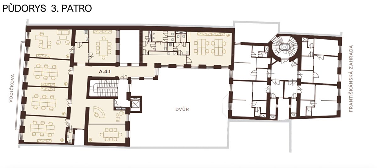 Pronájem kanceláře 409 m² – fotografie 3
