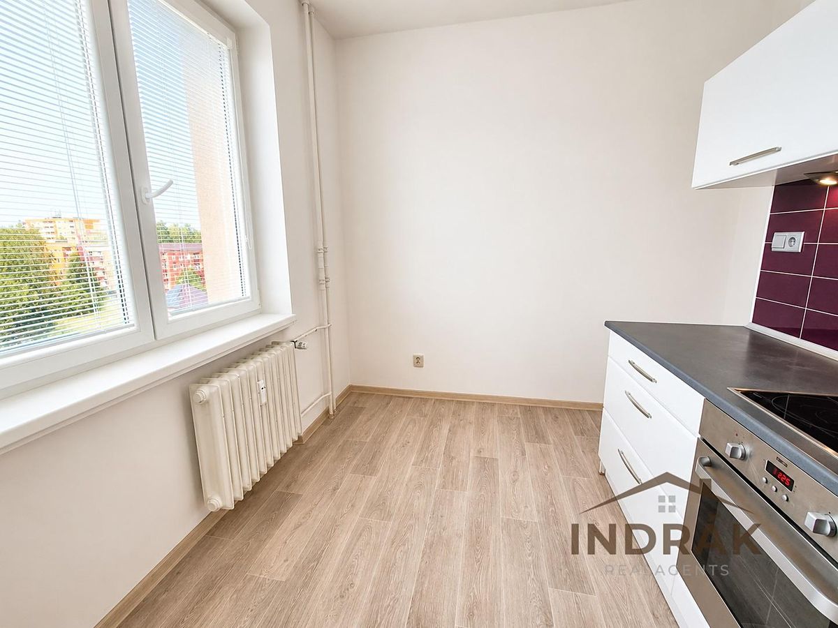 Pronájem bytu 2+1 58 m² – fotografie 3