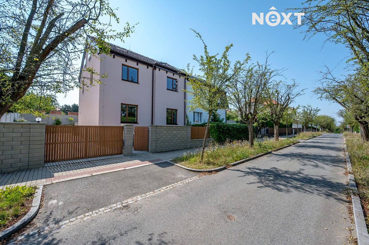 Pronájem rodinného domu 150 m², pozemek 331 m²
