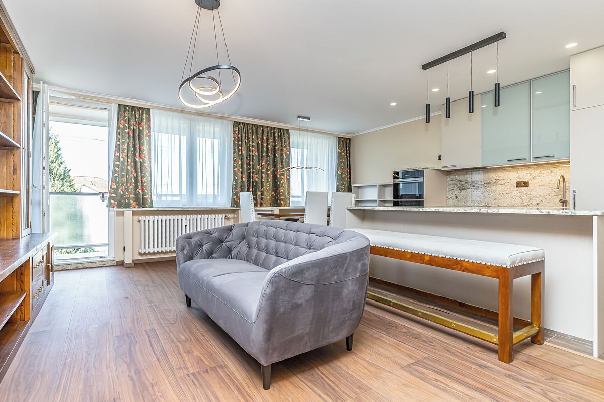 Pronájem bytu 3+kk 70 m²