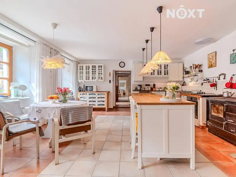 Prodej chalupy 335 m², pozemek 1532 m², Lhenice – náhled fotky 3
