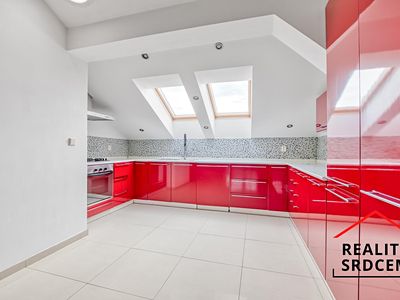 Pronájem bytu 3+kk 130 m²