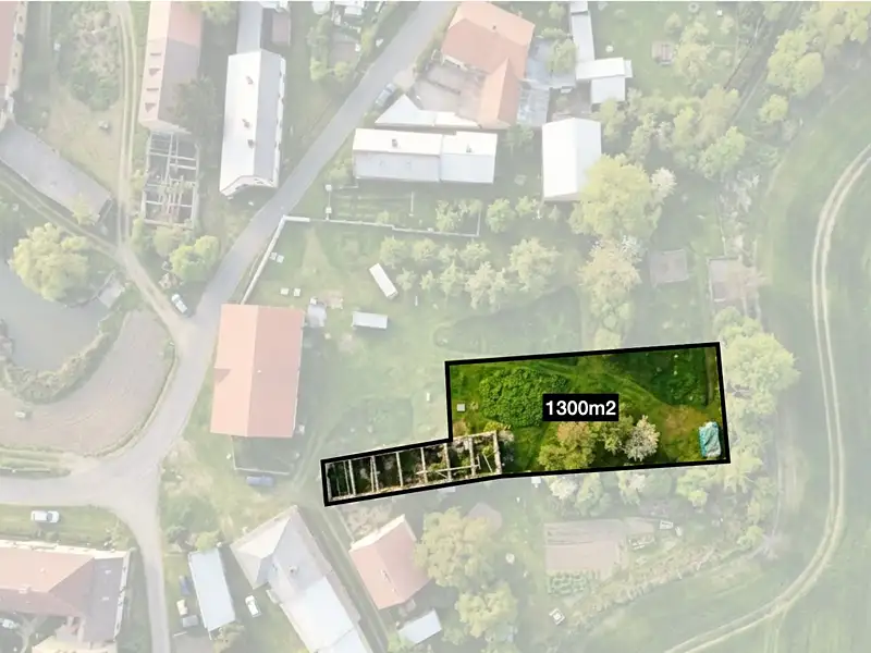 Prodej stavebního pozemku 1300 m², Chorušice – náhled fotky 2