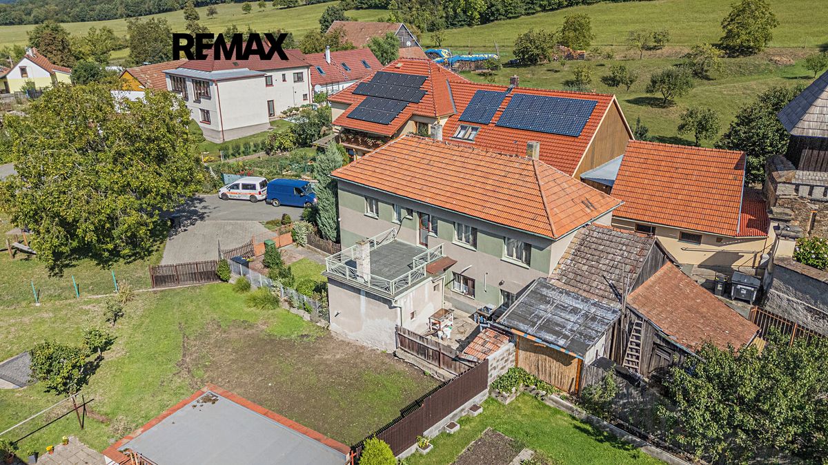 Prodej rodinného domu 175 m², pozemek 403 m² – fotografie 2