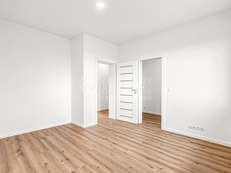 Prodej domu, 190 m² (25 z 38)