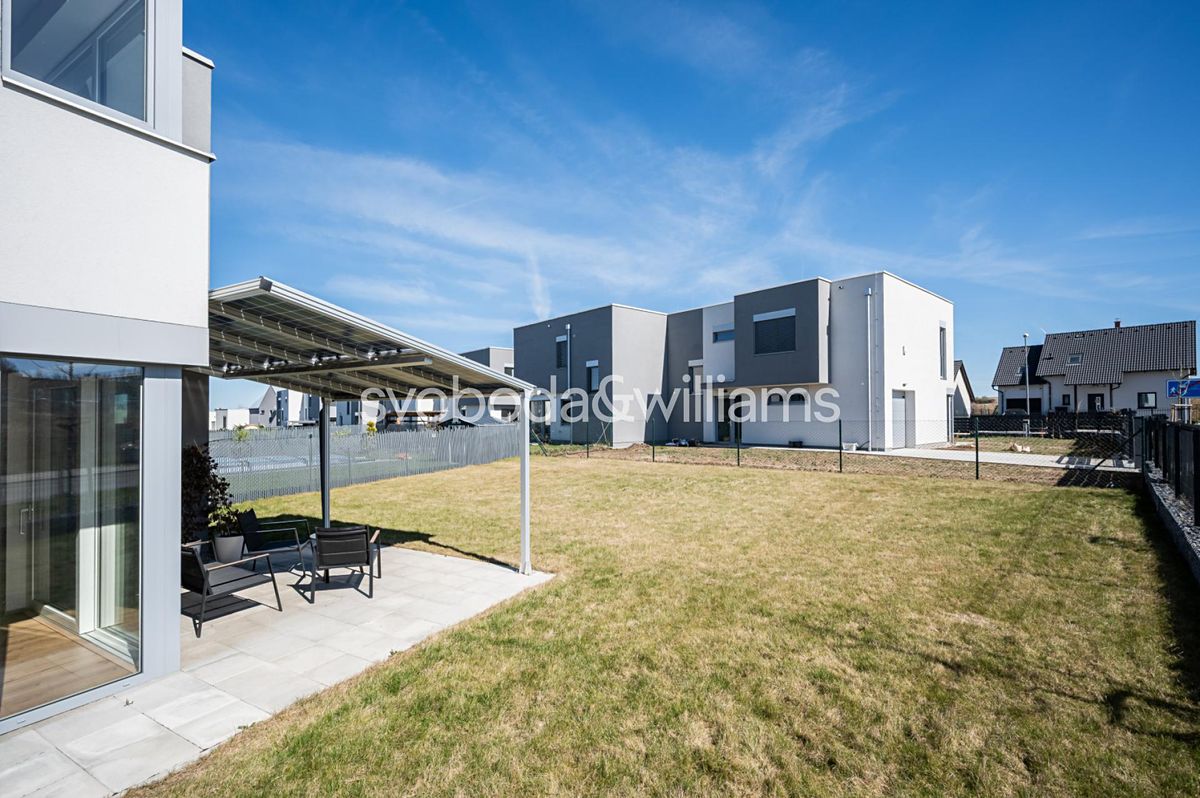 Prodej rodinného domu 173 m², pozemek 422 m² – fotografie 4