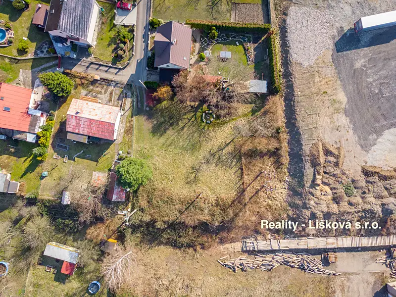 Prodej stavebního pozemku 1329 m², Velké Březno – náhled fotky 3